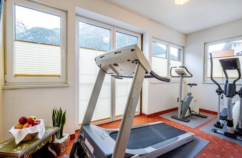 Maurach Cottage | Single room (12 m²) - balcony from 7 nights - Hotel Klingler - adjoining building