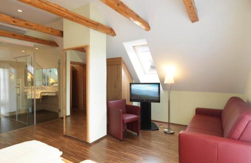 Eckberg House | Skoff Original Winzerzimmer
