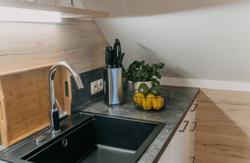 Velden am Worther See Apartment | Sonnige Mansardenwohnung im Zentrum Velden by Seebnb