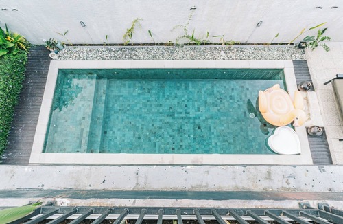 Kerobokan Villa | Spacious 3-bedroom Private Pool villa with AC in Kerobokan/Near Changu