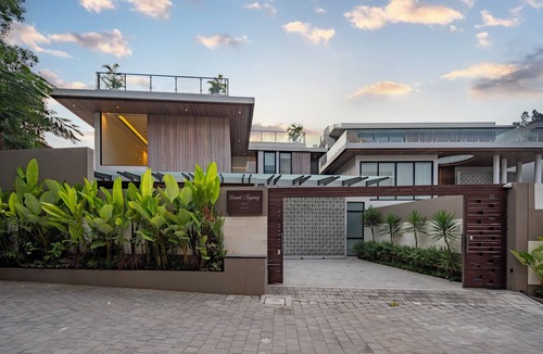 Ungasan Villa | Spacious 5-bedroom villa in lovely Bali near Savaya