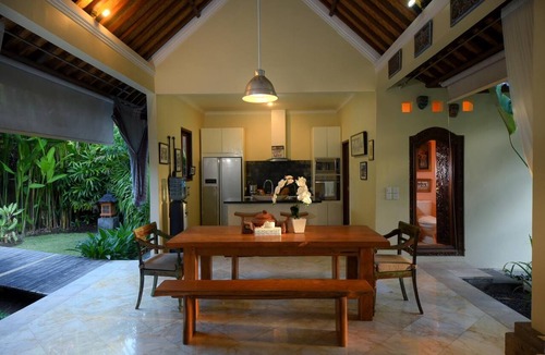 Sanur Villa | Spacious, 800sqm, Pool and Garden Retreat, Sanur Village