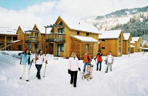 Sankt Lorenzen ob Murau House | Spacious Chalet near Ski Area in Sankt Georgen ob Murau