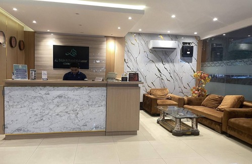 Panakkukang House | Spacious DBL Suite Near Mall Panakkukang W/WiFi