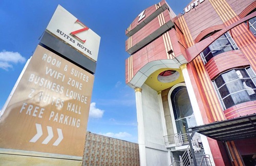 Medan House | Spacious Triple Suite with Free WiFi and Parking