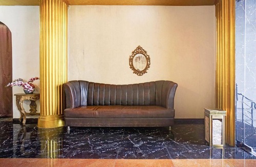 Medan House | Spacious Triple Suite with Free WiFi and Parking