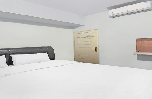 Medan Hotel | SPOT ON 92236 Kediri Family Homestay