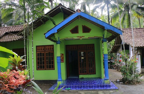 Kokap House | Sri Homestay