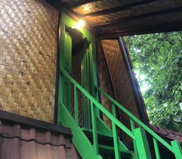 Bunutan Resort | Stairway To Heaven Bungalows and Restaurant