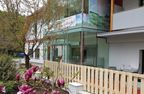 Brand-Laaben Apartment | Standard apartment with living - and sleeping area - Smart Liv'in Laabnerhof