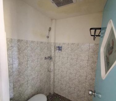 Labuan Bajo Bed & Breakfast | StellaDellMare Homestay