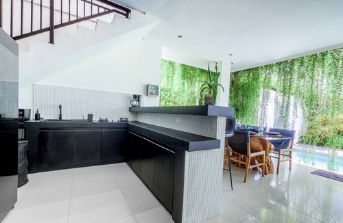 Berawa Villa | STEP OUT OF THE ORDINARY SoHo meets- Berawa -Canggu BALI