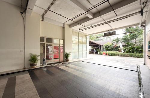 Depok Apartment | Strategic & Cozy Studio Apt at Margonda Depok by Ls