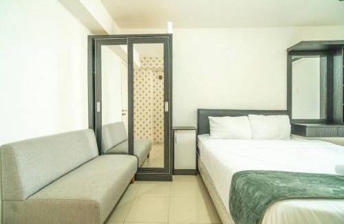Jatinegara Apartment | Studio Bassura City East Jakarta Netflix & chill
