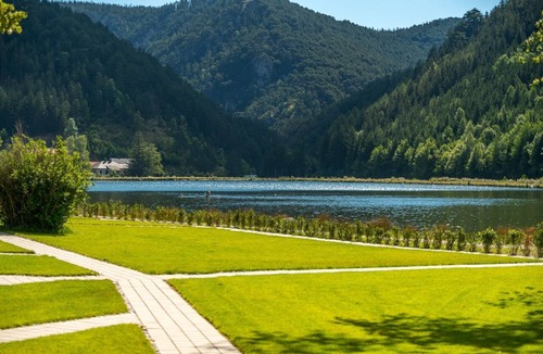 Puchberg Am Schneeberg Ski Chalet | Studio with a view of the lake - CHALET on the shores of Lake Schneeberg