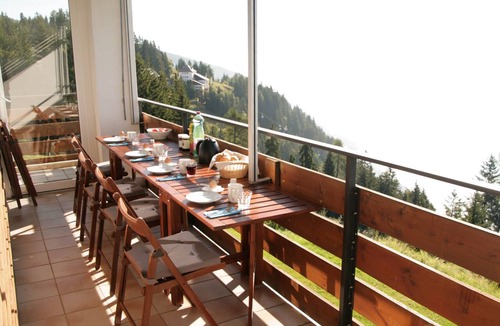 Kanzelhohe Apartment | Stunning panoramic views & fun on the slopes: Vacation rental on the Kanzelhöhe