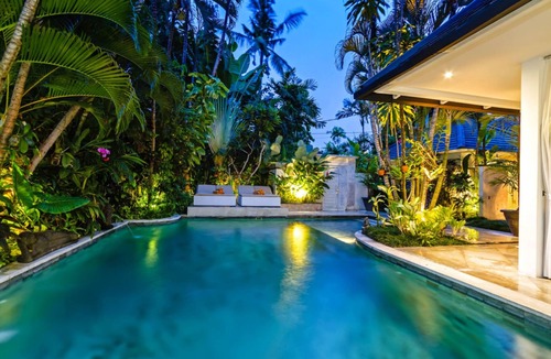 Central Seminyak Villa | Stunning, 5 Bedroom Villa in Central Seminyak
