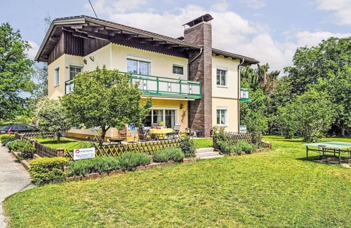 Kuehnsdorf House | Stunning private villa for 7 guests with A/C, WIFI, TV, terrace and pets allowed