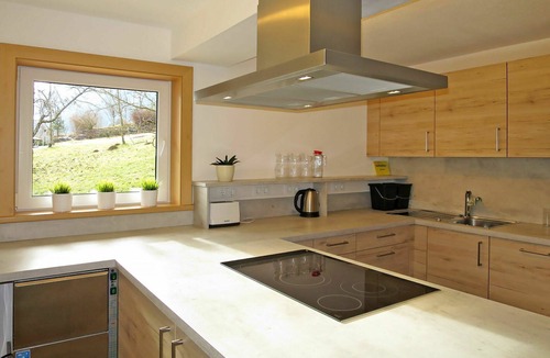 Hippach House | Stunning private villa for 20 guests with WIFI, TV and terrace
