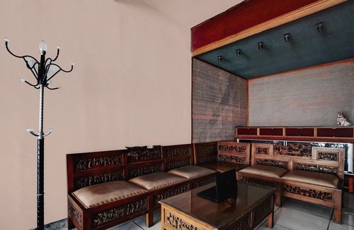 Suko Manunggal House | Stylish Budget Stay in Indonesia with Free WiFi