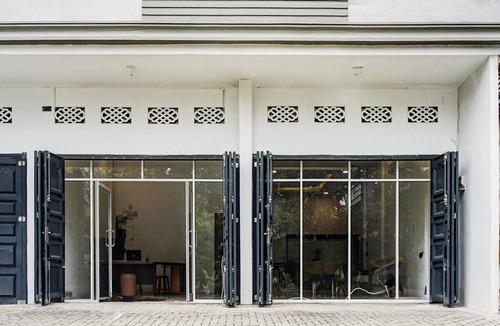 Medan House | Stylish DBL Suite Escape W/Free WiFi and Parking