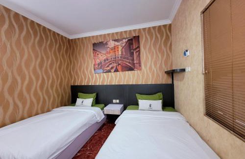 Ponorogo House | Subali Guest House