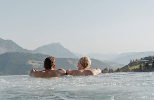 Haus House | "Suite Bergsonne" with bathtub, shower, WC (1-3 n.) - Nature and wellness hotel