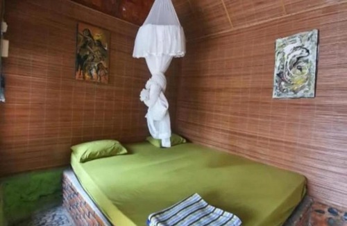 Bohorok Hotel | SumateraTrekingOrangutanPatrol