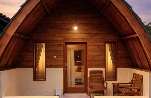 Gili Trawangan Villa | Sunflower Villa