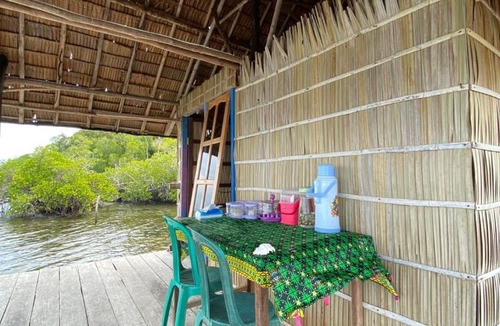 Arborek House | Sunrise Raja Ampat