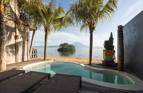 Jungut Batu Villa | Sunset Beachwood Villa