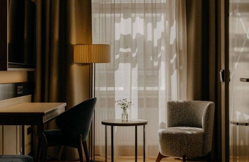 City Centre Salzburg House | Superior - cancelable free of charge - IMLAUER Palais Mirabell