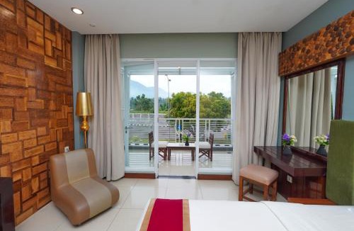 Kotamobagu Hotel | Sutan Raja Hotel & Convention Centre Kotamobagu