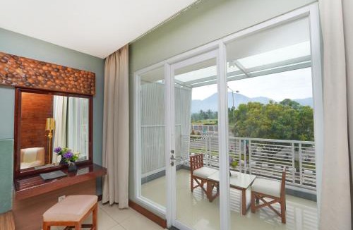 Kotamobagu Hotel | Sutan Raja Hotel & Convention Centre Kotamobagu
