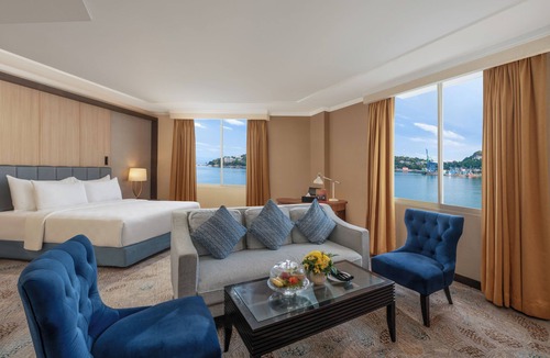 Jayapura Hotel | Swiss-Belhotel Papua