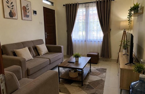 Medan House | Tania Taniia guest house