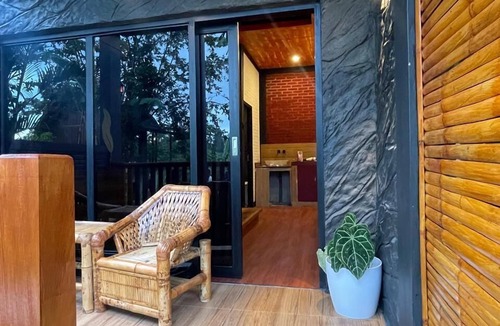 Tetebatu Ski Chalet | Tetebatu Valley Bungalows