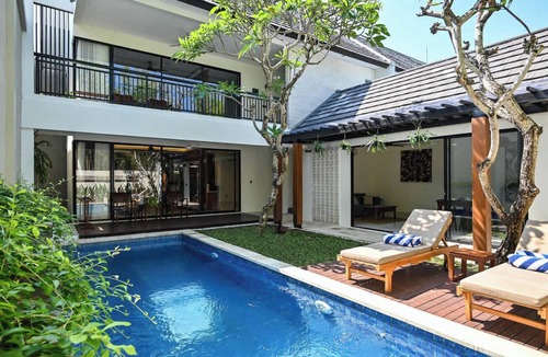 Nakula Villa | The Cabana | A/C Living & Walkable Seminyak