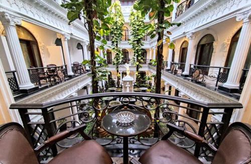 Kauman Hotel | The Grand Palace Hotel Malang