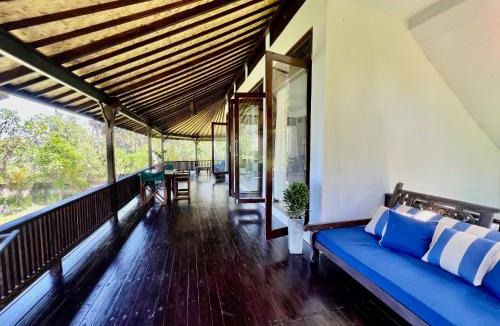 Seraya Barat Resort | The Palms - Seraya Shores Retreat Bali