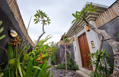 Berawa Villa | The Tamantis Villas