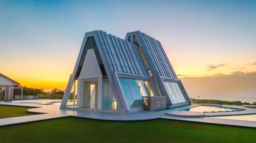 Pecatu Hotel | The Ululani