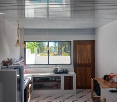 Rote Island Apartment | Tiky Nemberala