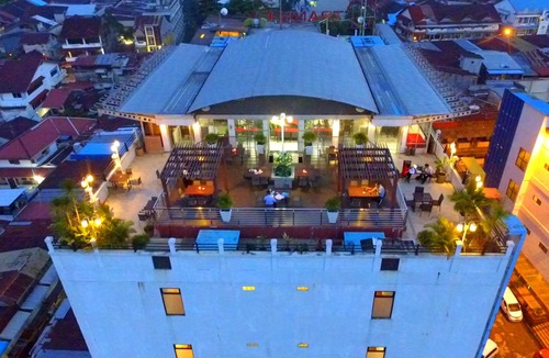 Pontianak Hotel | Transera Hotel Pontianak