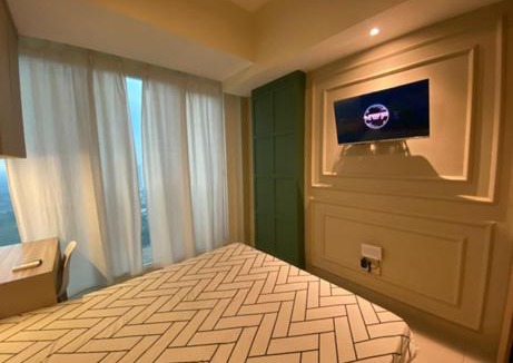 Serpong Apartment | Treepark BSD by Kakarama Room