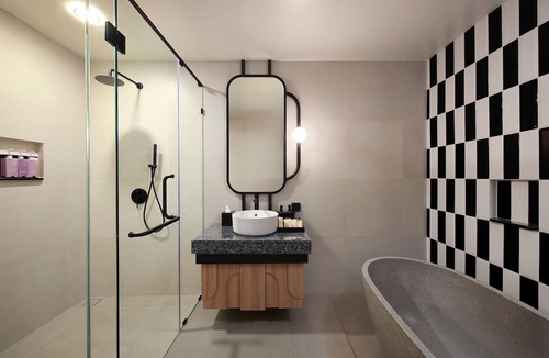 Legian Hotel | TRIBE Bali Legian