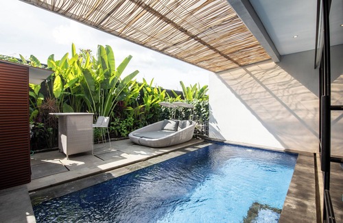 Munggu House | Tropical 1BR Sanctuary w/Private Pool, Garden View