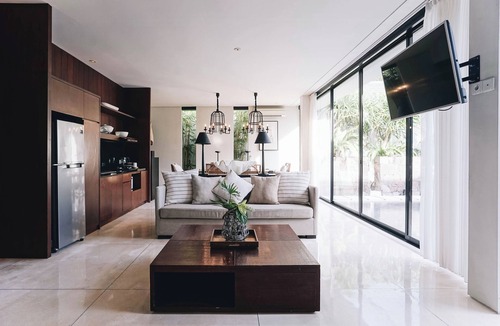 Kampial Villa | Tropical 3BR Pool Villa Near Geger Beach Nusa Dua