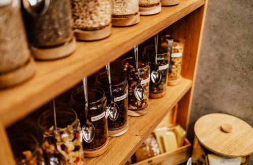 Glanz an der Weinstrasse Hotel | Tschermonegg "Wohnen beim Wein"