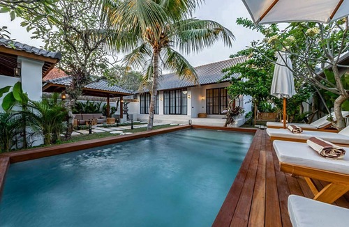 Kutuh Kaja Villa | Ubud Villa - Two Bedroom Villa, Sleeps 4